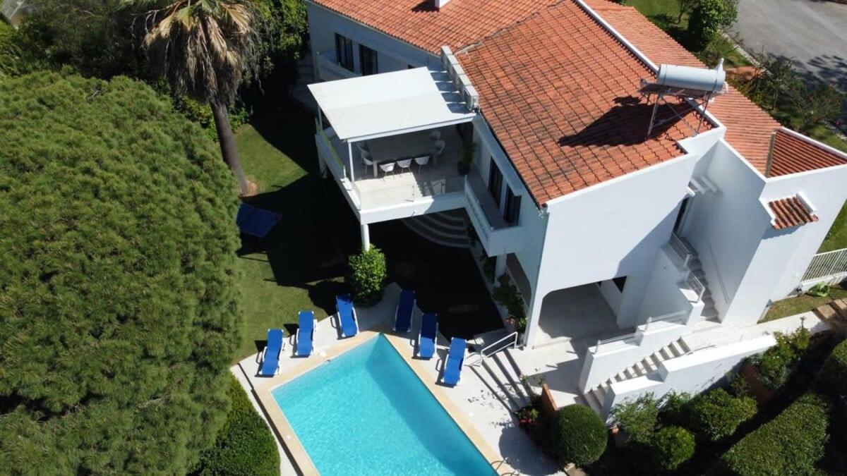 Villa Hibiscus, Great Location In Vilamoura, Lush Green Lawns And Garden Куартейра Екстериор снимка