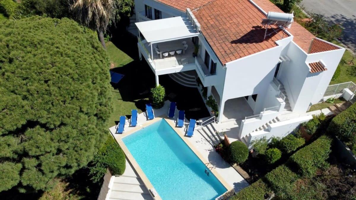 Villa Hibiscus, Great Location In Vilamoura, Lush Green Lawns And Garden Куартейра Екстериор снимка